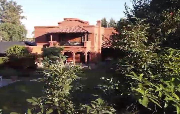 Casa · 481m² · 6 Ambientes