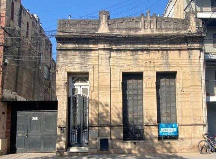 Quinta vacacional · 610m² · 10 Ambientes · 3 Cocheras