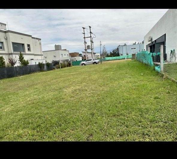 Terreno · 429m²