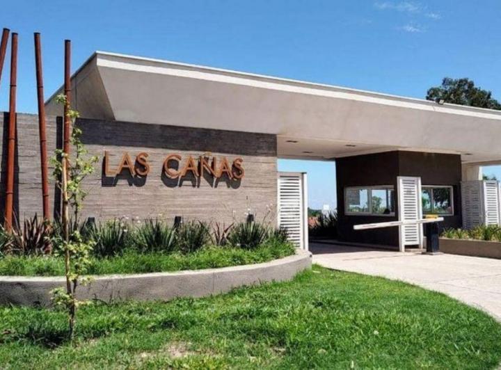Terreno · 373m²