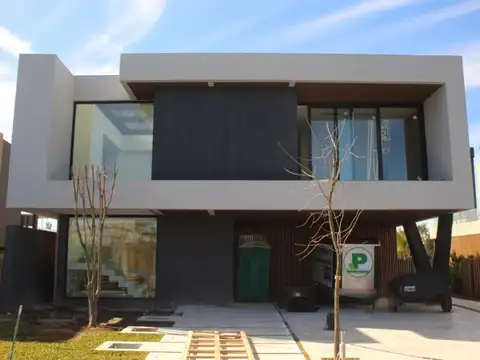 Casa en Venta en Nordelta El Yacht, Nordelta
