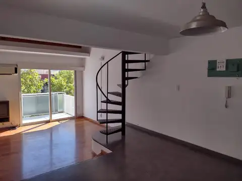 Departamento en Alquiler en Olivos Vias/Maipu, Olivos