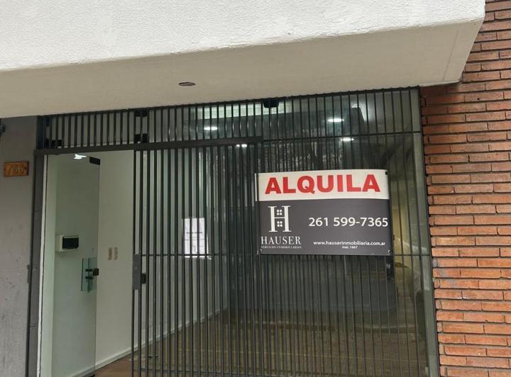 Local comercial · 126m²