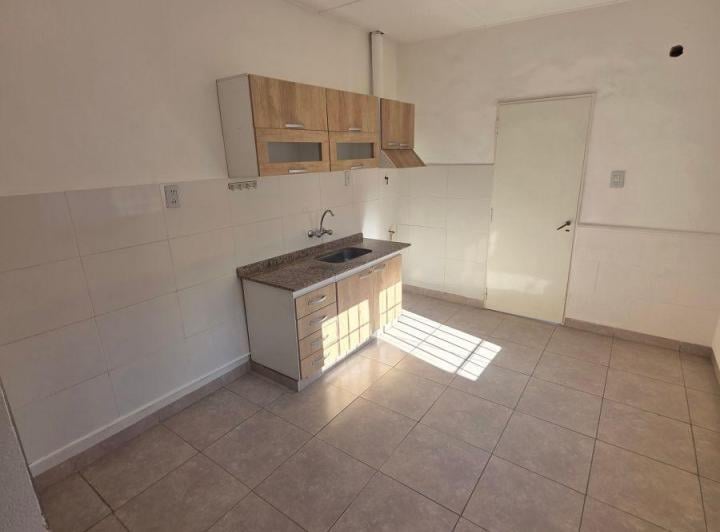 Casa · 130m² · 6 Ambientes · 1 Cochera