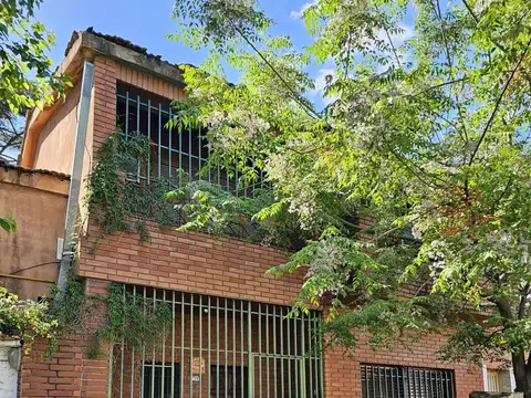 Galpón en Venta en Loma Hermosa, Partido de Tres de Febrero