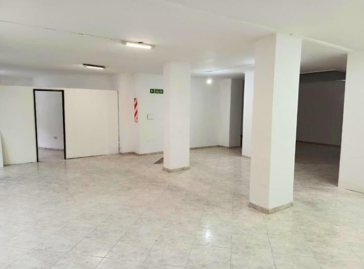 Local comercial · 152m² · 4 Ambientes