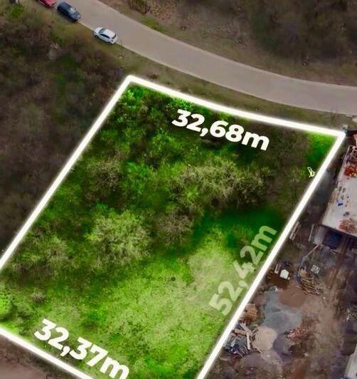 Terreno · 1516m²
