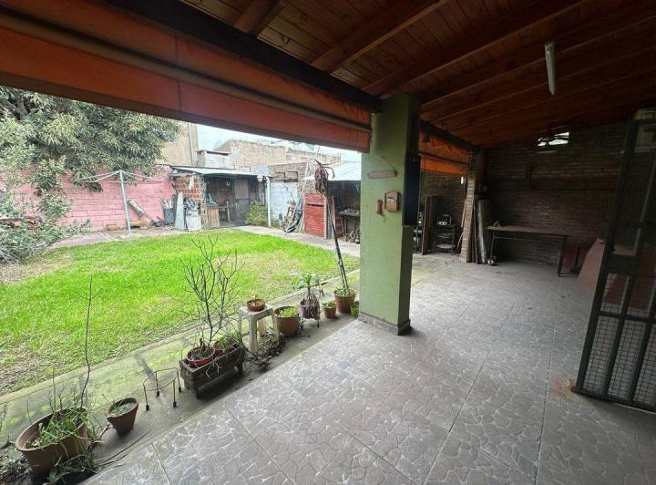 Casa · 134m² · 5 Ambientes · 1 Cochera
