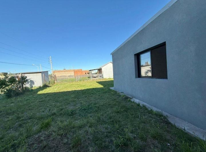Casa · 103m² · 4 Ambientes · 2 Cocheras