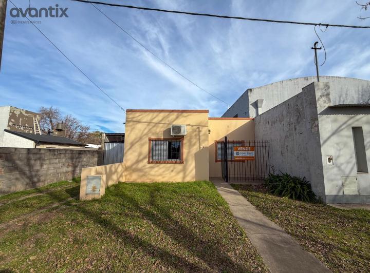 Casa · 87m² · 3 Ambientes · 1 Cochera