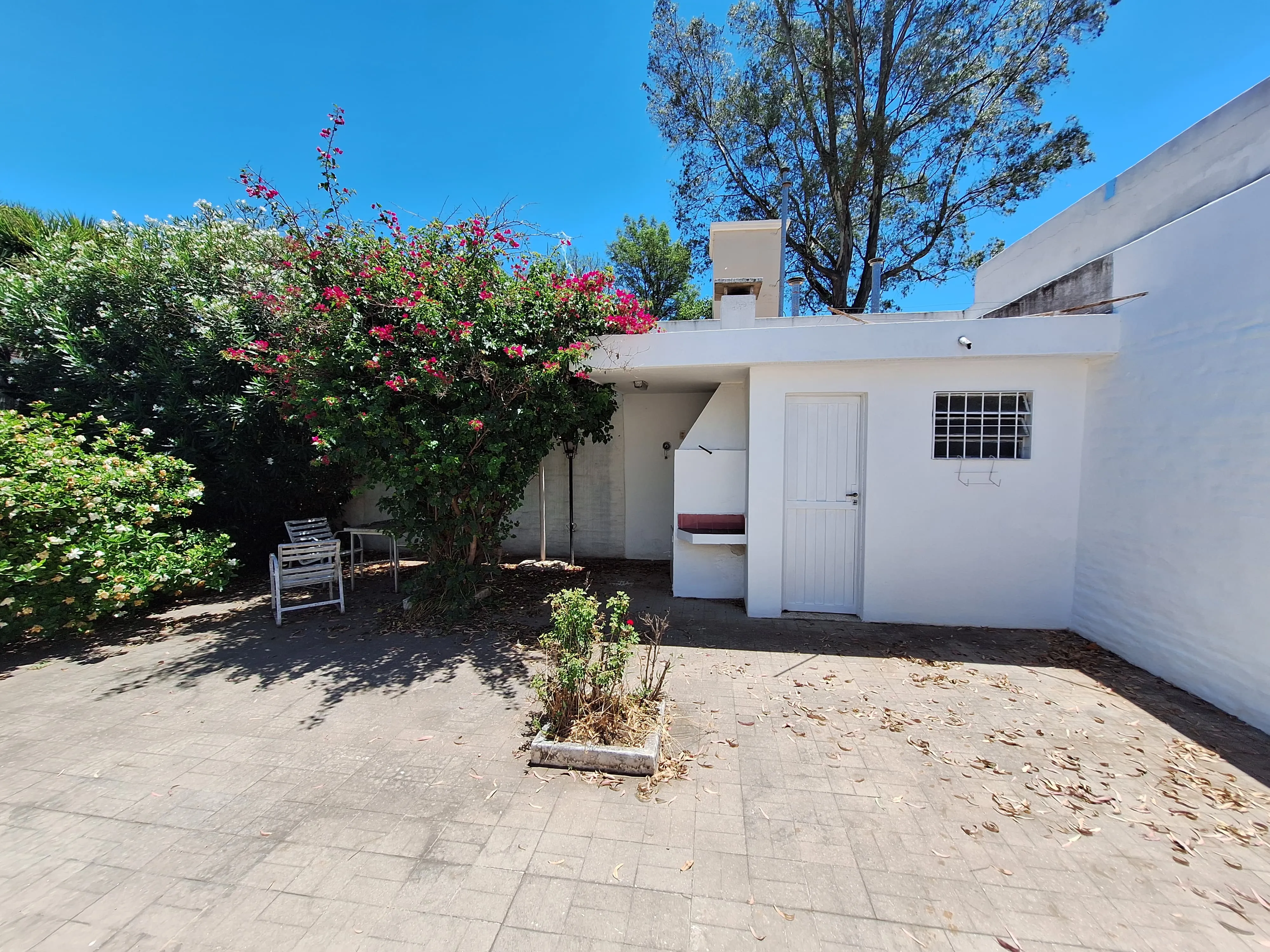Casa 2 dormitorios a dos cuadras de Av Velez Sarfield