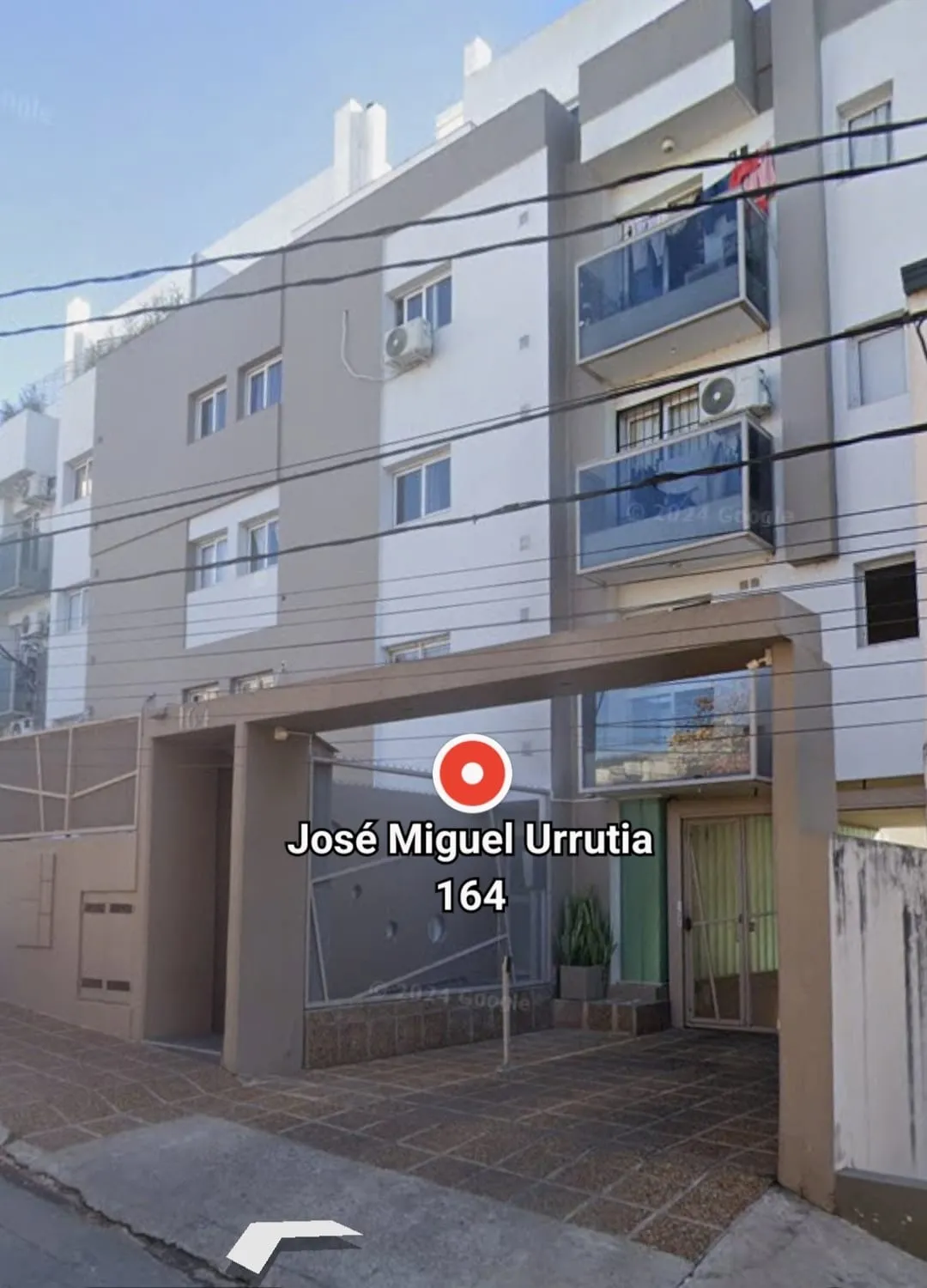 VENDO COCHERAS  - DUEÑO DIRECTO - URRUTIA 164