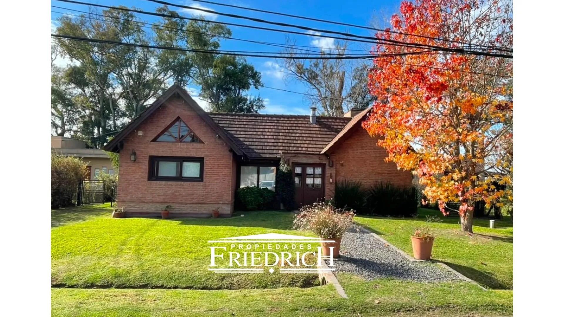 CASA EN VENTA CARDENAL DEL MONTE