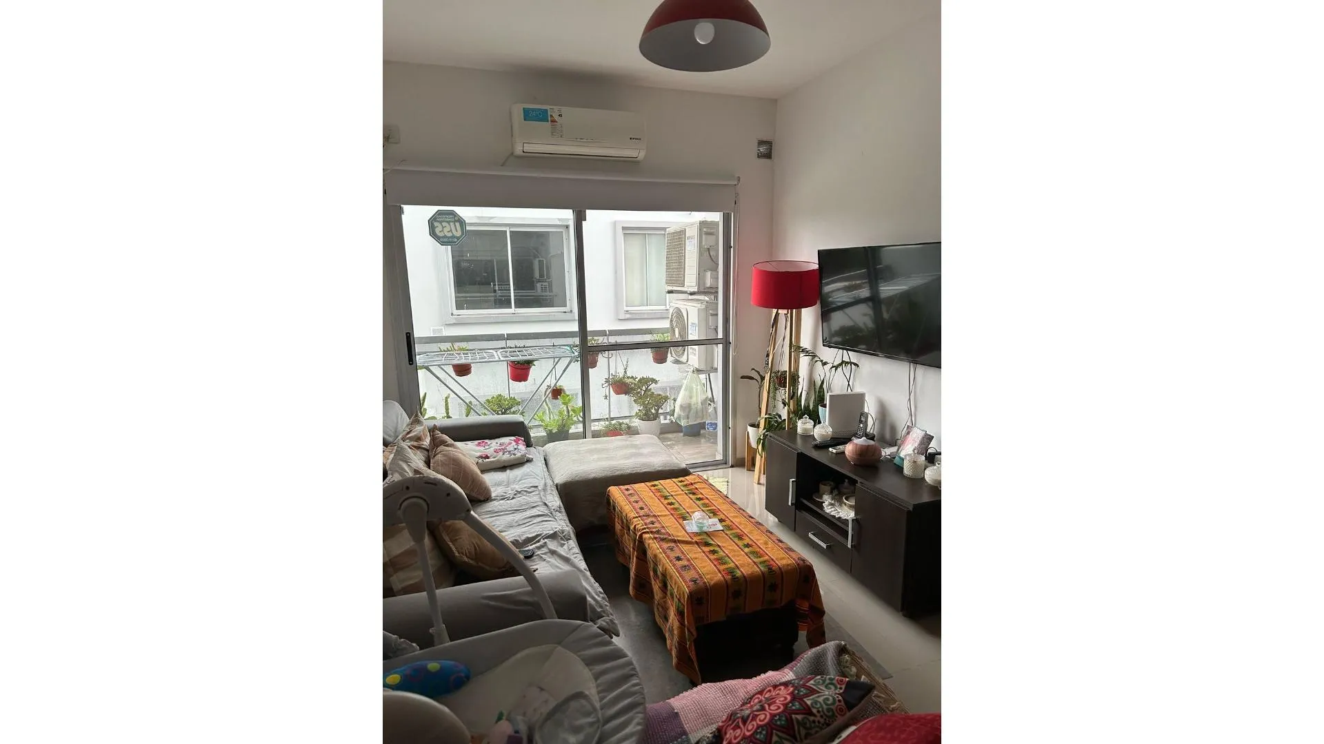 Departamento 3 ambientes 64 m2 , con renta, Apto crédito Hip