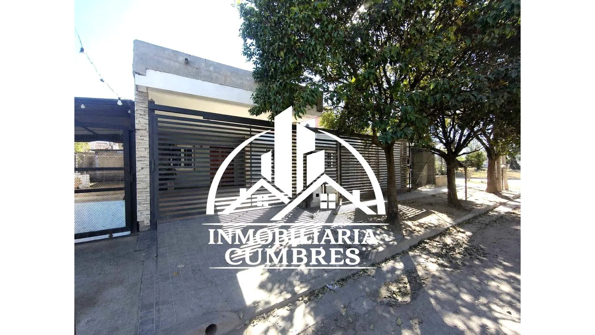 CASA EN VENTA ZONA SUR