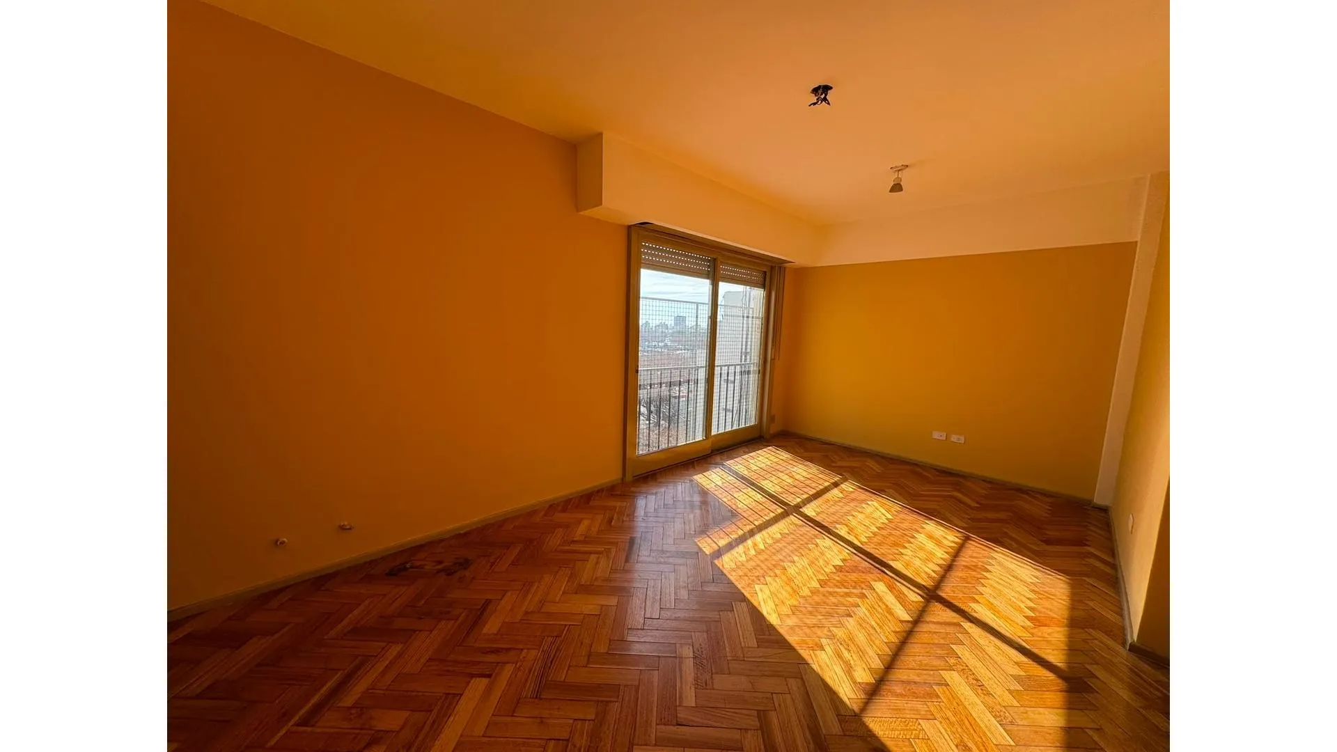 DEPARTAMENTO EN VENTA 2 AMBIENTES FLORESTA
