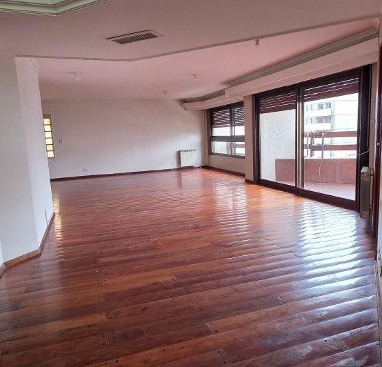 Departamento · 300m² · 4 Ambientes · 1 Cochera