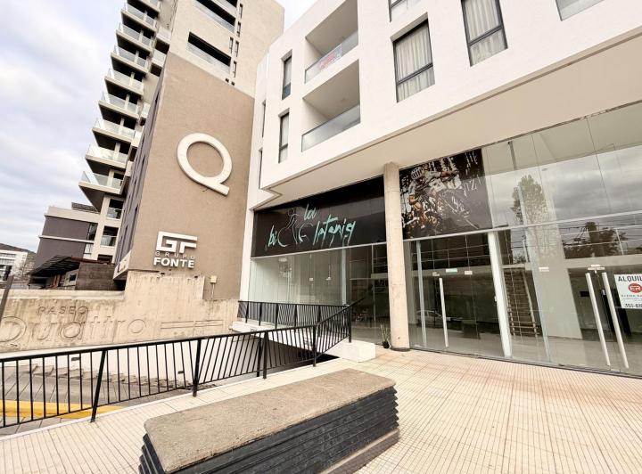 Local comercial · 150m²