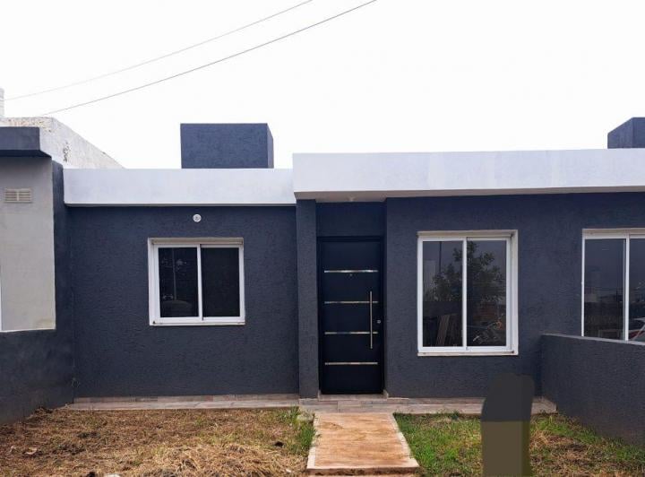 Casa · 100m² · 4 Ambientes · 1 Cochera