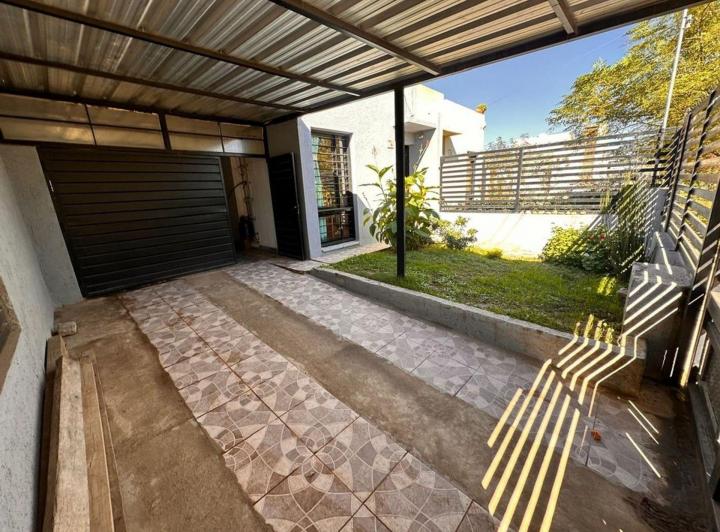 Casa · 90m² · 3 Ambientes · 1 Cochera