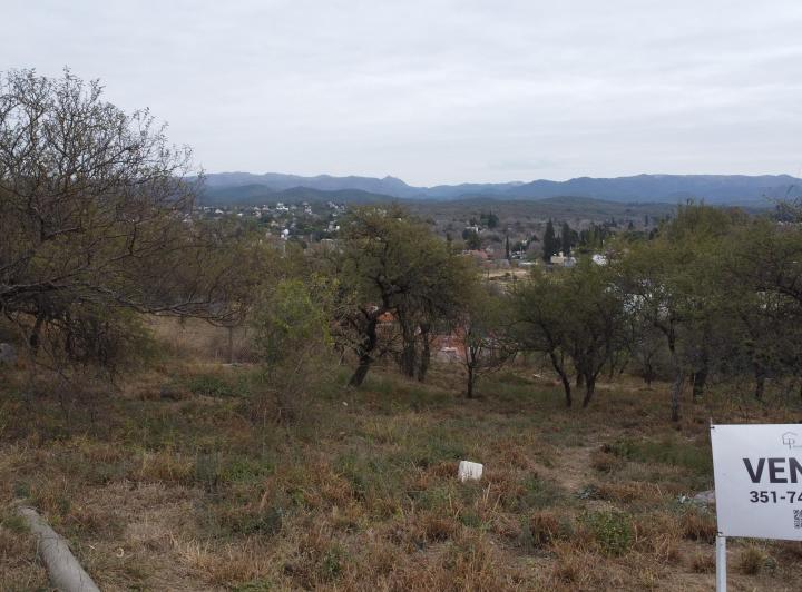 Terreno · 1223m²