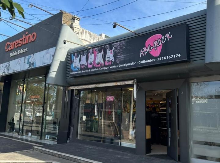 Local comercial · 25m² · 3 Ambientes
