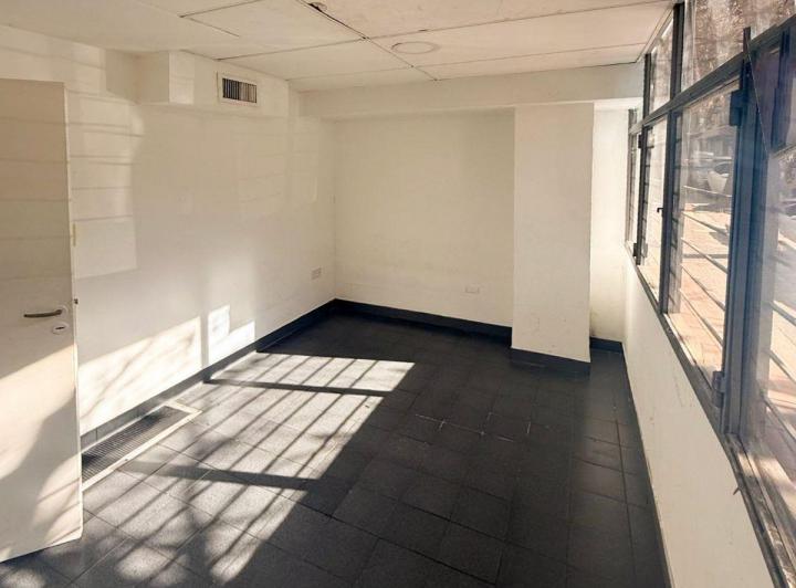 Edificio · 300m²
