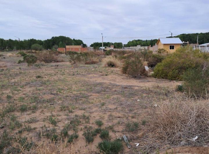 Terreno · 300m²