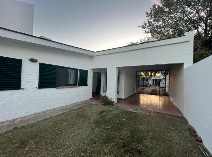 Casa · 155m² · 1 Ambiente