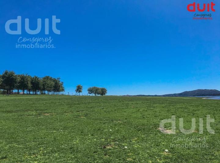 Terreno · 1487m²