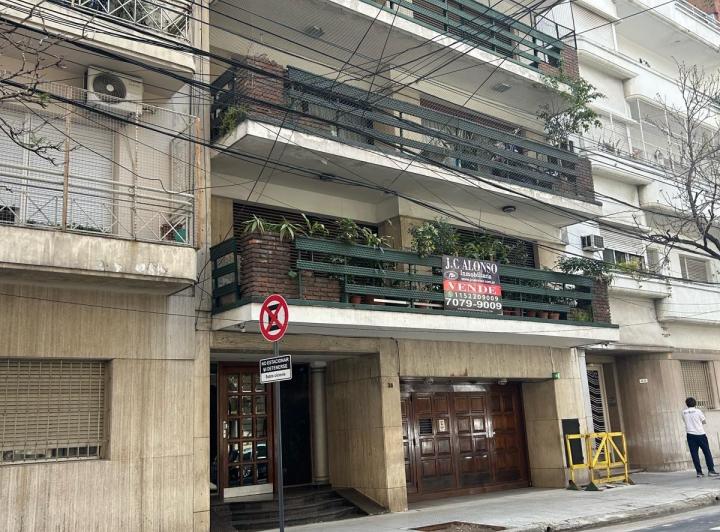 Departamento · 200m² · 6 Ambientes · 1 Cochera