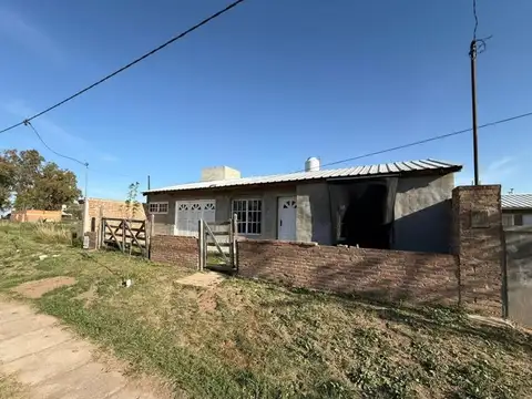 Casa en Venta en Winifreda, Conhelo