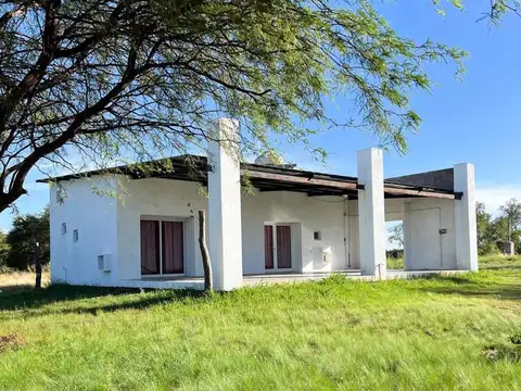 Quinta en Venta en Anguil, Capital