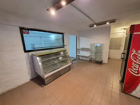 Local en Alquiler en Dina Huapi, Pilcaniyeu