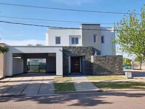 Casa en Venta en Luján de Cuyo, Mendoza