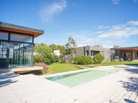 Casa en Venta en Cañuelas Country Golf, Countries y Barrios Cerrados en Córdoba Capital