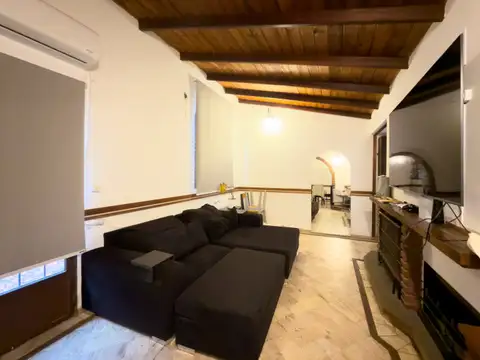 Casa en Venta en Republica De La Sexta, Rosario