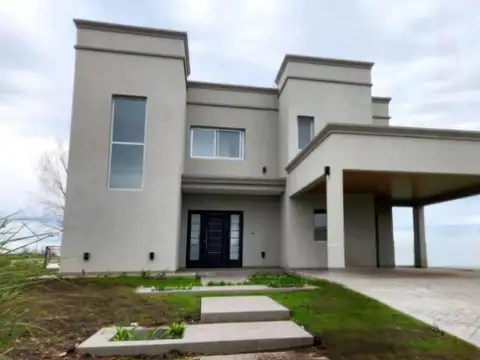 Casa en Venta en Guernica, Partido de Presidente Perón