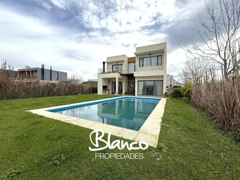 Casa en Venta en Puertos, Countries y Barrios Cerrados en Escobar