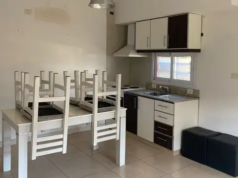 Departamento en Alquiler en El Palomar, Partido de Tres de Febrero