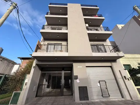 Departamento en Alquiler en Chilavert, Villa Ballester