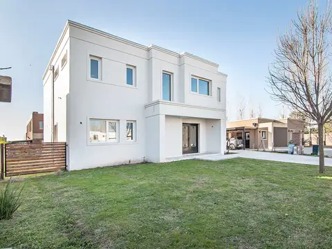 Casa en Venta en Lagoon Pilar, Countries y Barrios Cerrados en Pilar