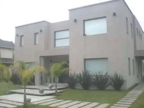 Casa en Venta en San Eliseo Golf & Country Club, Countries y Barrios Cerrados en San Vicente