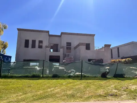 Casa en Venta en Countries y Barrios Cerrados en Escobar, Partido de Escobar