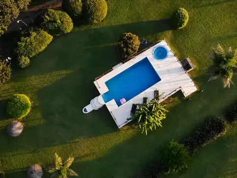 Quinta en Venta en Pontevedra, Partido de Merlo