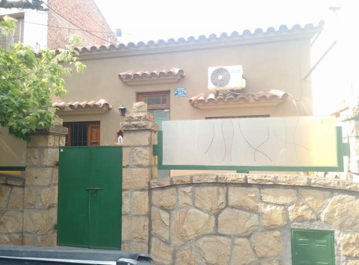 Casa · 7 Dormitorios