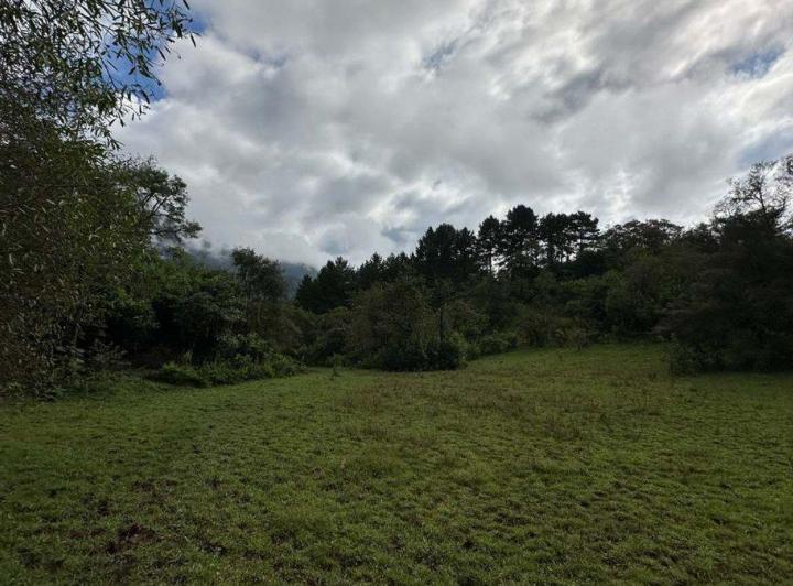 Terreno · 94417m²