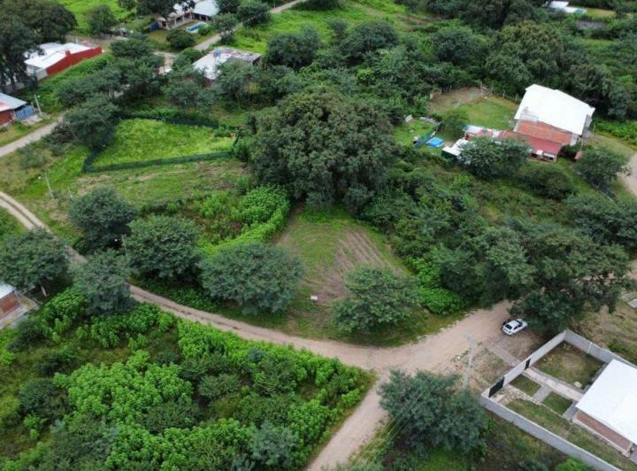Terreno · 600m²