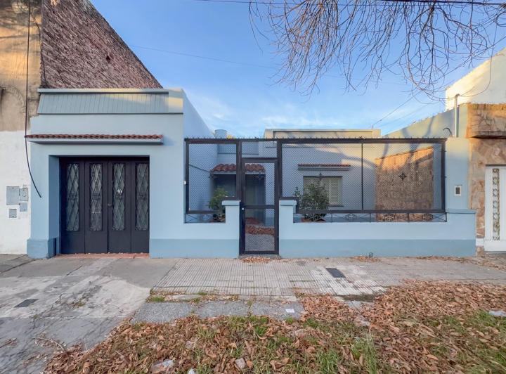 Casa · 144m² · 4 Ambientes · 1 Cochera