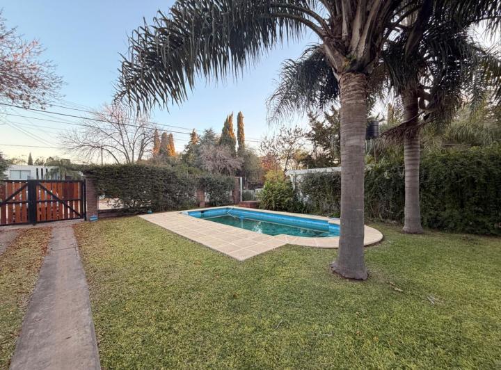 Casa · 108m² · 3 Ambientes · 1 Cochera